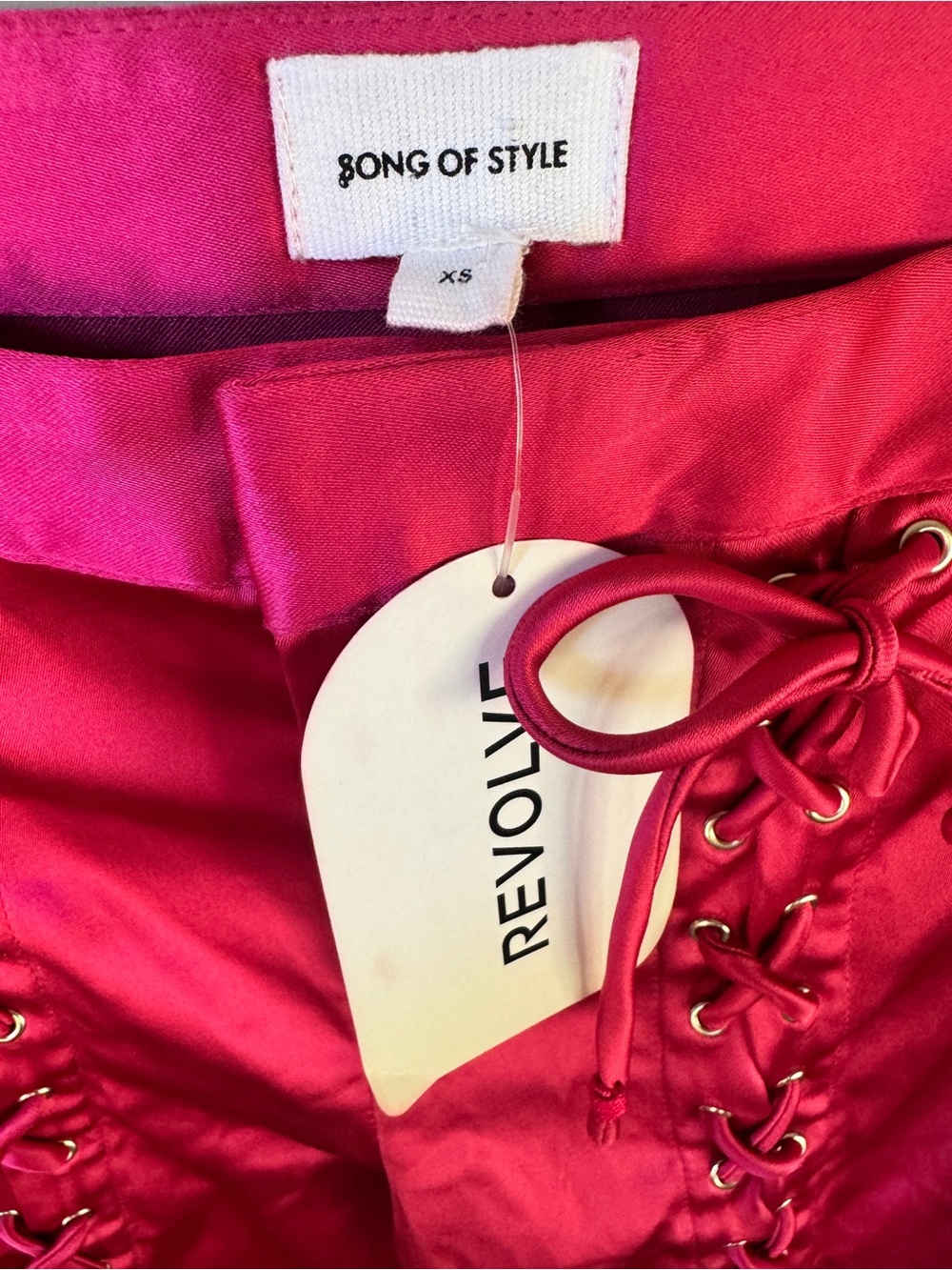 NWT Song of Style Ewan Fuchsia Pink Satin Lace-Up Front Grommet cropped Pants XS - Picture 6 of 9